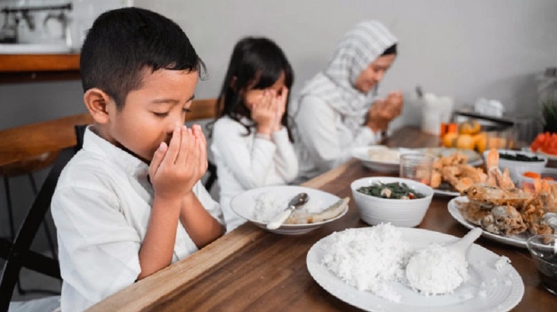 Rahasia Anak Mau Puasa Tanpa Disuruh, Saya Terapkan Ini dan Berhasil !